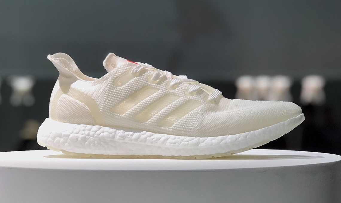 Adidas giới thiệu giày thể thao cực đẹp có thể tái chế 100%