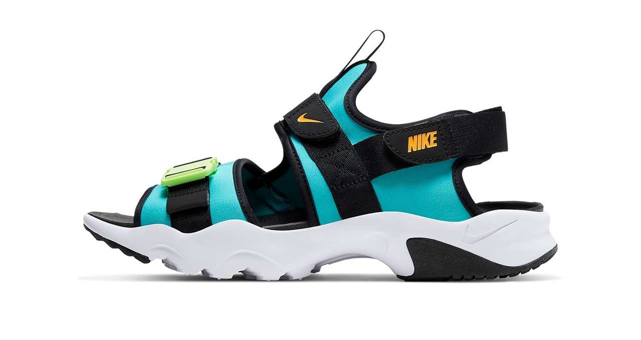Nike ra mắt dép thể thao dã ngoại độc đáo