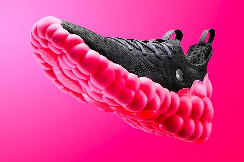 Mizuno ra mắt đệm giày mới siêu độc