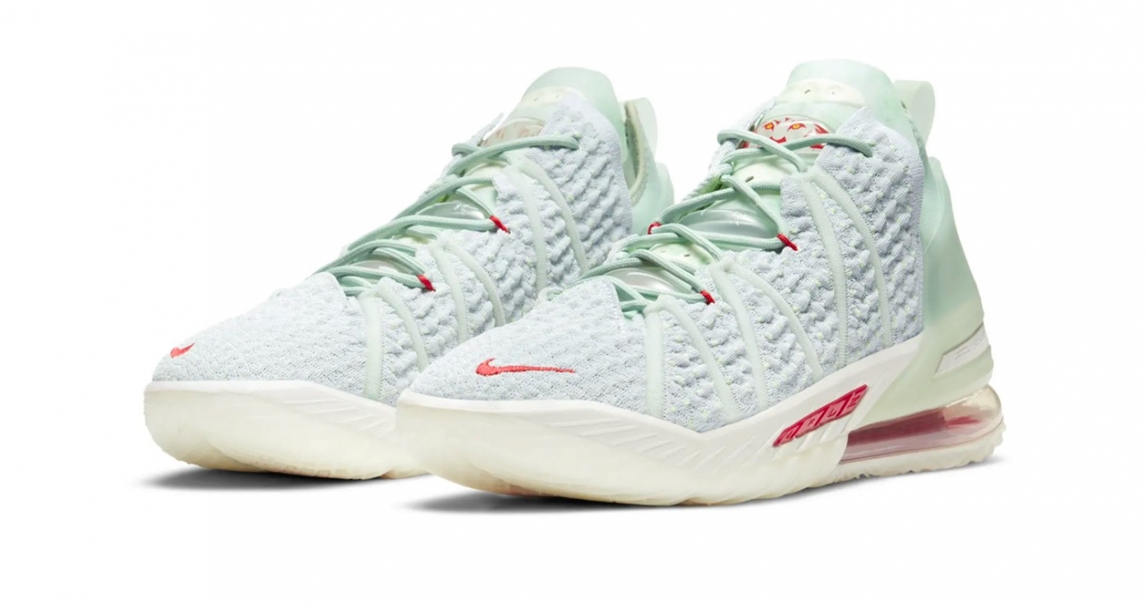Nike ra mắt Lebron 18 “Empire Jade' đậm chất trung thu