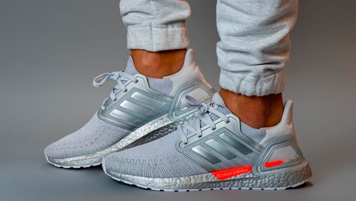 Hé lộ UltraBOOST 2020 'NASA' độc lạ của Adidas