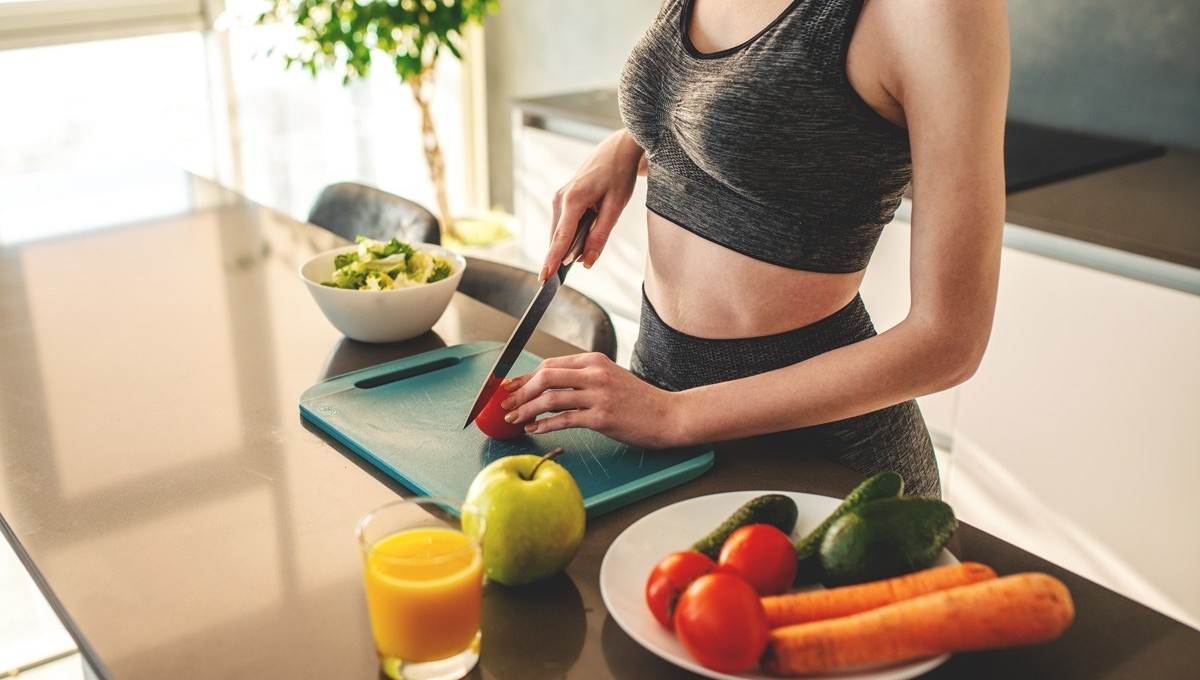 9 mẹo giảm cân dễ làm cho người lười
