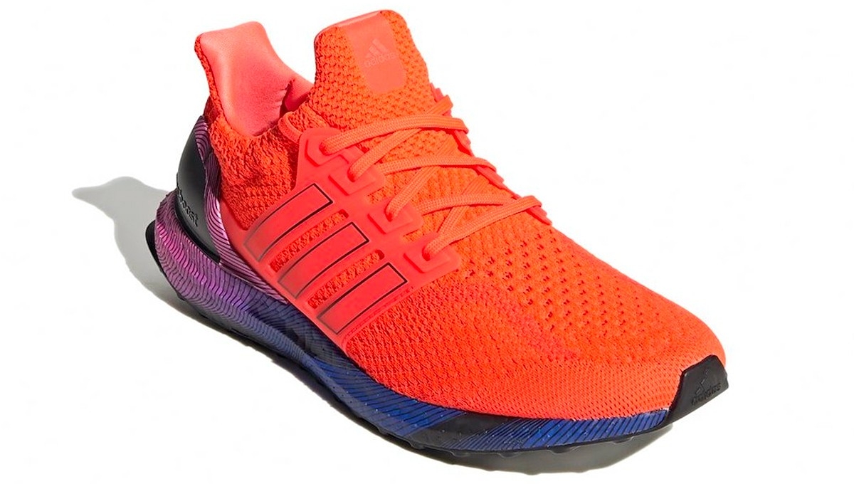 Adidas ra mắt UltraBOOST DNA 'Bình Độ' lạ mắt