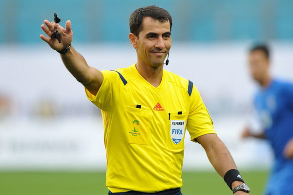 Trọng tài giữ kỷ lục World Cup cầm còi chung kết Asian Cup 2019