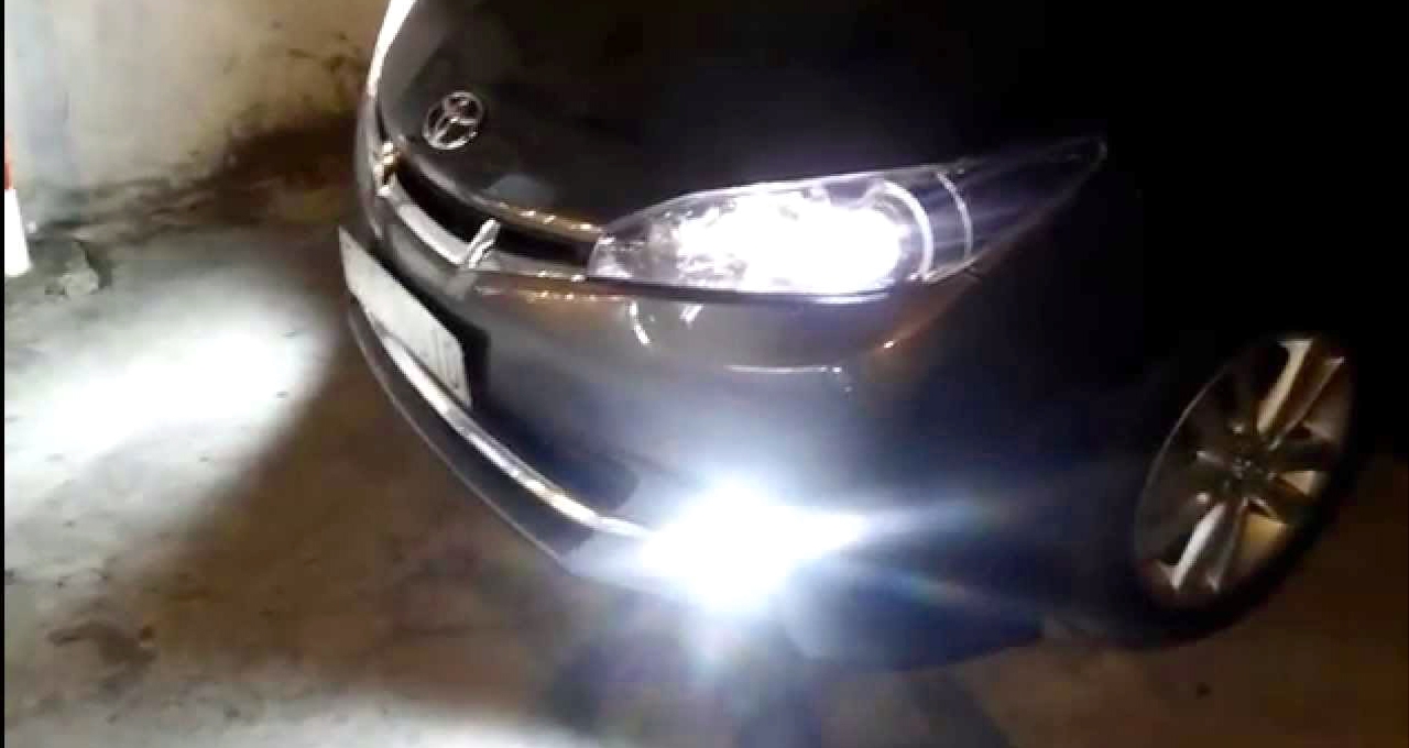 Ô tô độ đèn chiếu sáng sẽ bị từ chối đăng kiểm