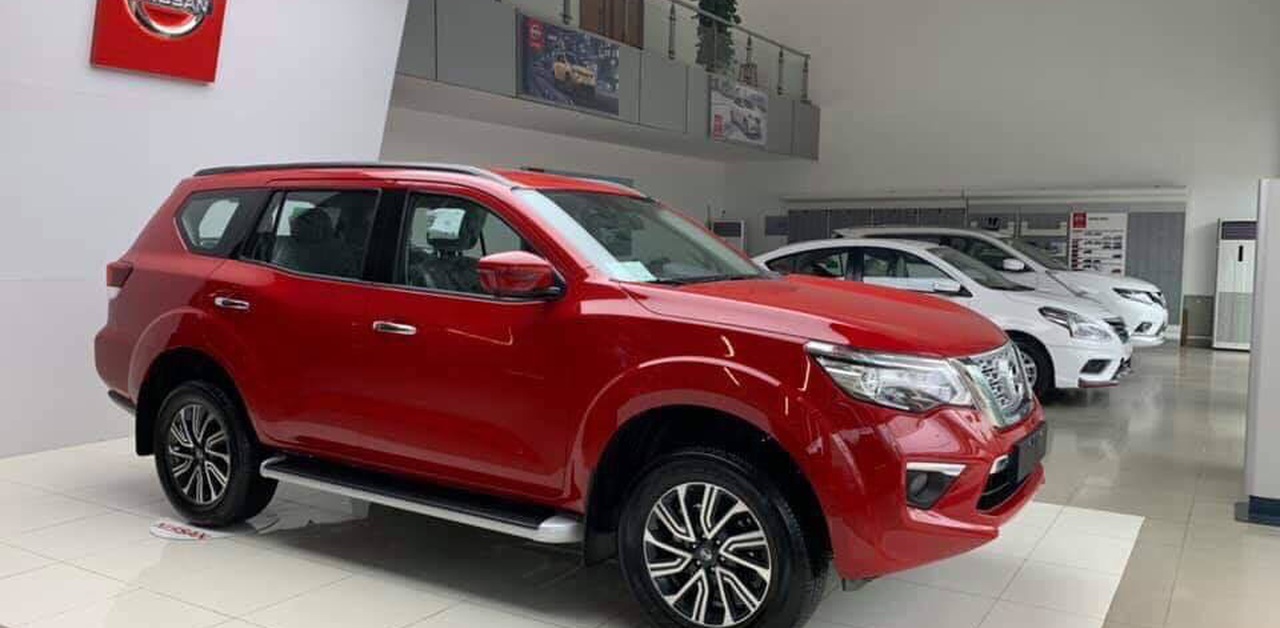 Ô tô giảm giá 'khủng', khách hàng cần 'tỉnh táo' khi mua 