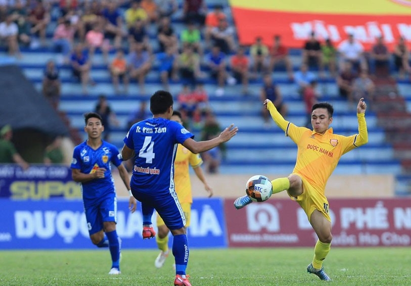Thua Quảng Nam, Nam Định tiếp tục chuỗi trận tệ hại trên sân khách