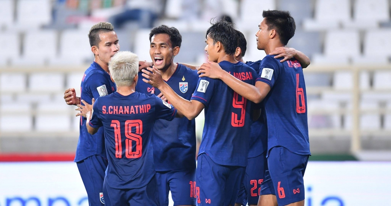 Thai newspaper: 'Do we really lack strikers?'
