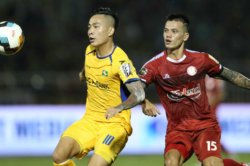 Ngược dòng kịch tính, TP HCM gây áp lực lên Hà Nội trong cuộc đua VĐ