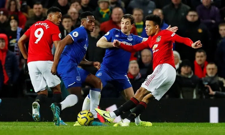 Kết quả bóng đá hôm nay ngày 16/12: Ông lớn lỡ hẹn ngôi đầu