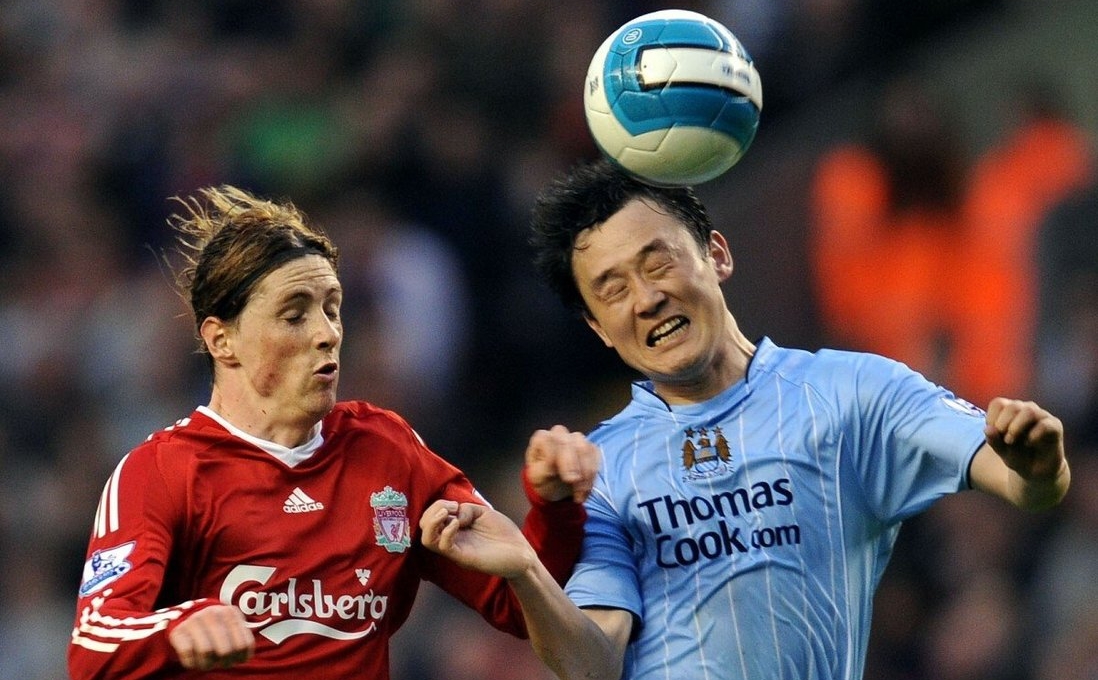 Cựu sao Man City cáo buộc các HLV ngoại gây hại cho bóng đá Trung Quốc