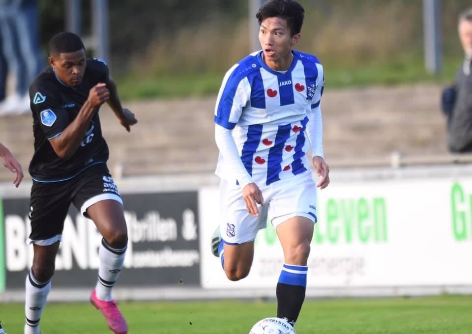 Văn Hậu đá chính, Jong Heerenveen bị cầm hòa trên sân nhà