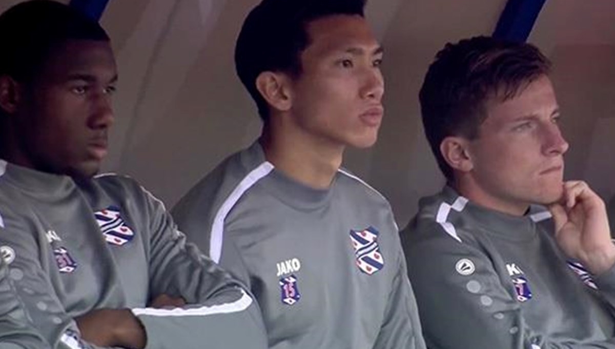 CĐV Heerenveen muốn Văn Hậu sớm trở về Việt Nam