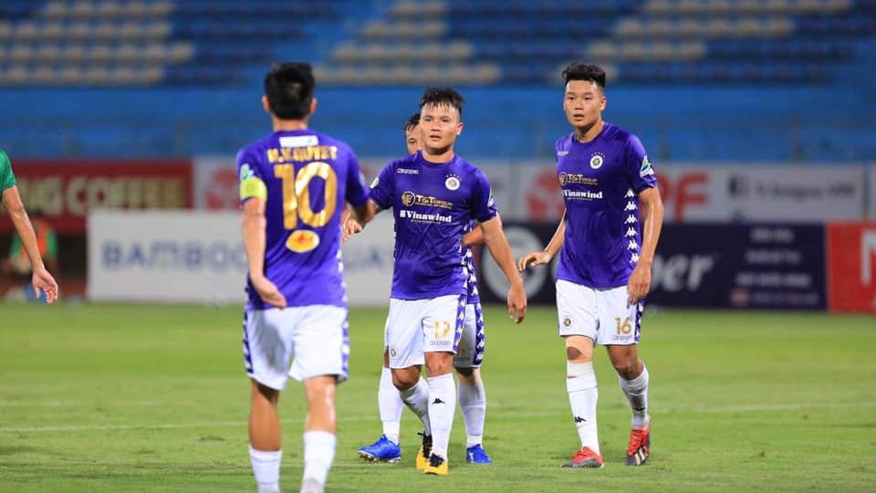 VIDEO: Màn trình diễn ấn tượng của Quang Hải trước XSKT Cần Thơ