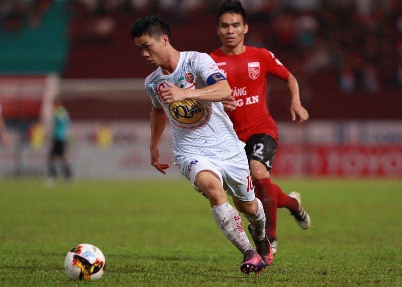 Góc thống kê: Công Phượng và HAGL áp đảo tại V-League 2017