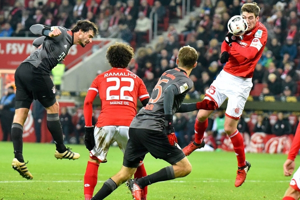 Kết quả bóng đá hôm nay 22/4 - 23/4: Bất ngờ Bayern Munich