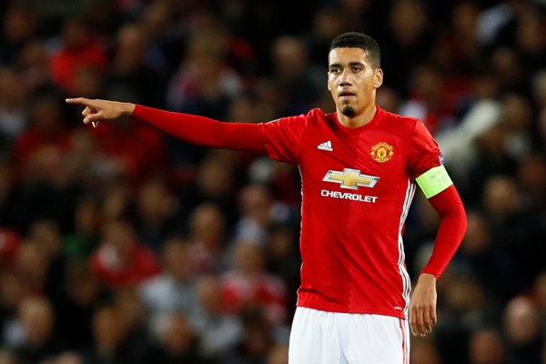 Ngán ngẩm Smalling, MU chi đậm cho thương vụ 'Pogba 2.0'