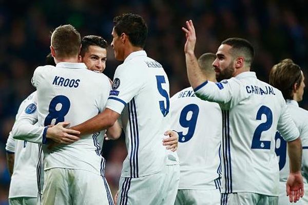 Đấu MU, Real Madrid triệu tập đủ binh hùng tướng mạnh