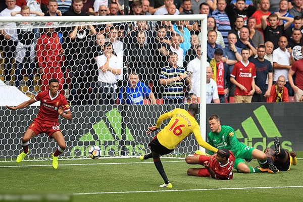  Liverpool bị Watford cầm hòa trong trận cầu siêu hấp dẫn