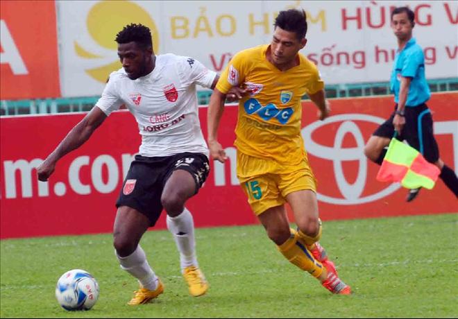V-League 2017: Than Quảng Ninh 1-0 HP, LA 0-1 FLC Thanh Hóa