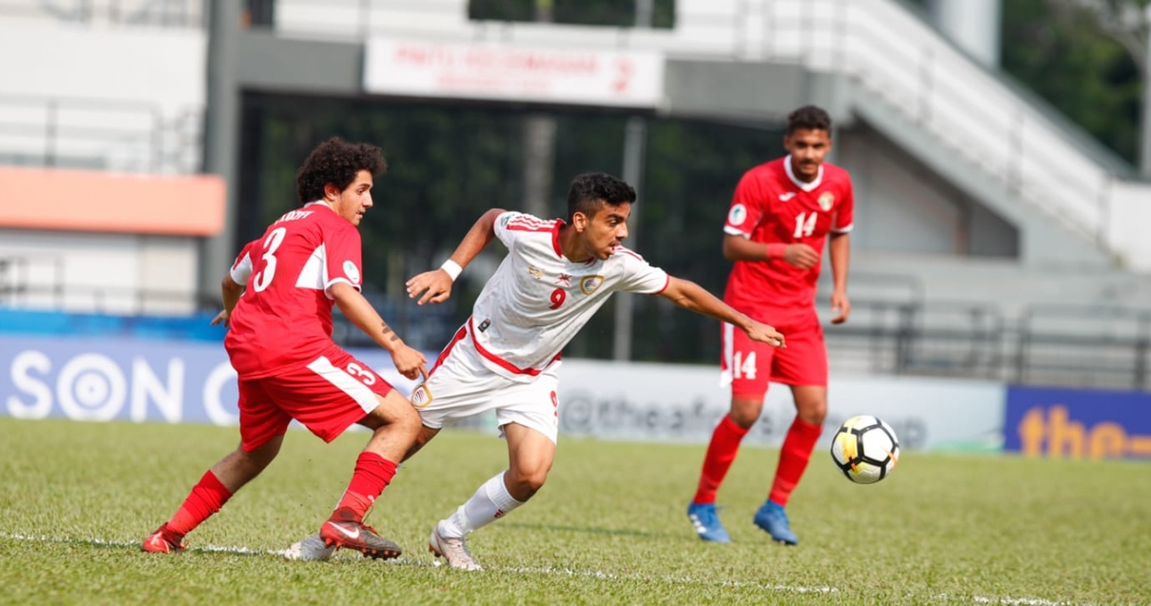 Jordan và Oman chia điểm sau cuộc rượt đuổi tỷ số