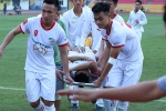 CLB Long An nói gì sau pha vào bóng làm gãy chân Văn Hào của Tấn Tài?