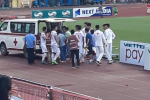 Sao U20 VN gãy chân, nhập viện khẩn cấp sau pha bóng thô bạo