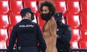 CĐV khỏa thân làm gián đoạn trận đấu của MU tại Europa League