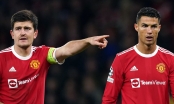 Ronaldo có hành động không thể tin nổi với Harry Maguire