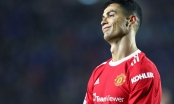 Lập cú đúp ngoạn mục, Ronaldo chính thức vượt mặt Solskjaer