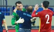 Tấn Trường tri ân HLV Park nhân ngày Nhà giáo Việt Nam