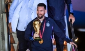 Argentina chào đón cúp vàng, Messi khiến sân bay 'vỡ tổ' trong tích tắc