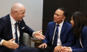 FIFA bất ngờ đến thăm, Indonesia phá hủy sân bóng gây ra thảm kịch