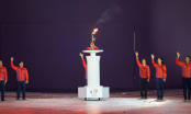 VIDEO: Toàn cảnh màn thắp đuốc trong lễ khai mạc SEA Games 31: Đơn giản mà tinh tế
