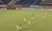 VIDEO: Tân binh 2x của thầy Park biến hàng phòng ngự trứ danh 'thành gã hề'