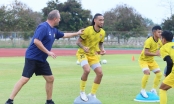 Lào gấp rút 'trùng tu' sân sát ngày chạm trán ĐT Việt Nam tại AFF Cup