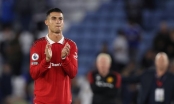 Ronaldo có hành động bất ngờ, ngầm khẳng định đã đá trận cuối cùng cho MU?