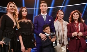 MU phạt nặng Ronaldo, Chị gái ra tay ngầm bôi nhọ Ten Hag