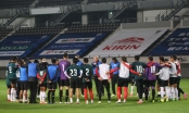 Một thành viên đội bóng ĐNÁ đột ngột tử vong khi tham gia VL World Cup