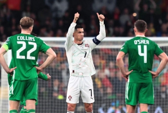 Bồ Đào Nha chính thức khiếu nại FIFA về thẻ đỏ của Ronaldo