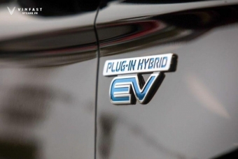 VinFast ra mắt xe hybrid: Hybrid cắm sạc, vậy động cơ xăng loại nào?