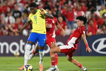 Xé lưới Indonesia ở World Cup, thần đồng Brazil sắp đến Man City