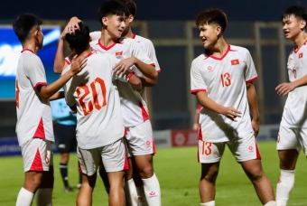 Trực tiếp U17 Việt Nam 5-0 U17 Singapore: Tưng bừng