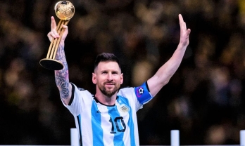 Không làm gì, Messi vẫn khiến đồng đội 'run bần bật'