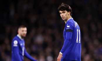 HLV Graham Potter nói thẳng về chiếc thẻ đỏ của Joao Felix