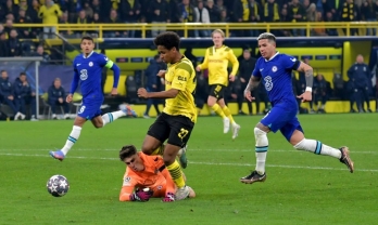 Siêu phẩm nhanh như chớp, Dortmund quật ngã Chelsea tại Signal Iduna Park