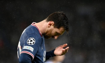 Messi báo tin không thể buồn hơn tới PSG trước ngày quay trở lại