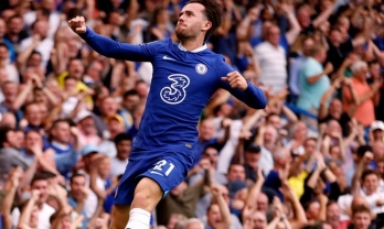 Nước đục thả câu, Man City 'cuỗm' luôn hậu vệ cánh của Chelsea