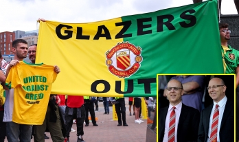 Tiết lộ 'thời điểm vàng' để bán MU, nhà Glazers nhận phán quyết cực sốc
