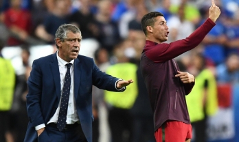NÓNG: Xác định cái tên bất ngờ làm 'thầy mới' của Ronaldo tại ĐT Bồ Đào Nha